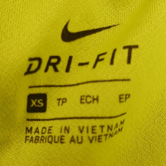 Athletic Bundle Sale - Nike Green/Yellow Shorts with liner Size XS - Picture 3 of 4